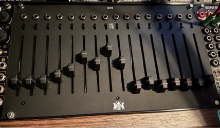 Michigan Synth Works XVI eurorack cv faderbank