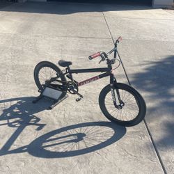 bmx race bike