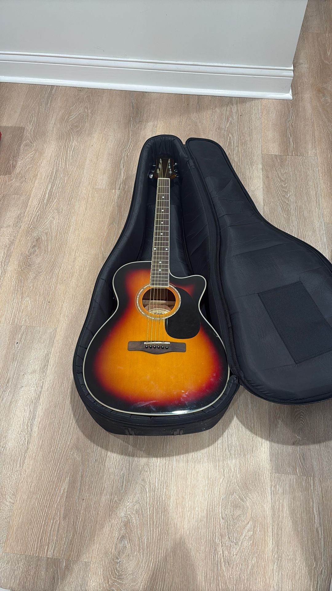 Michell Guitar For Sale With Bag Brand Yamaha