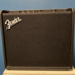 FENDER MUSTANG LT25 DIGITAL GUITAR COMBO AMP 25 WATTS