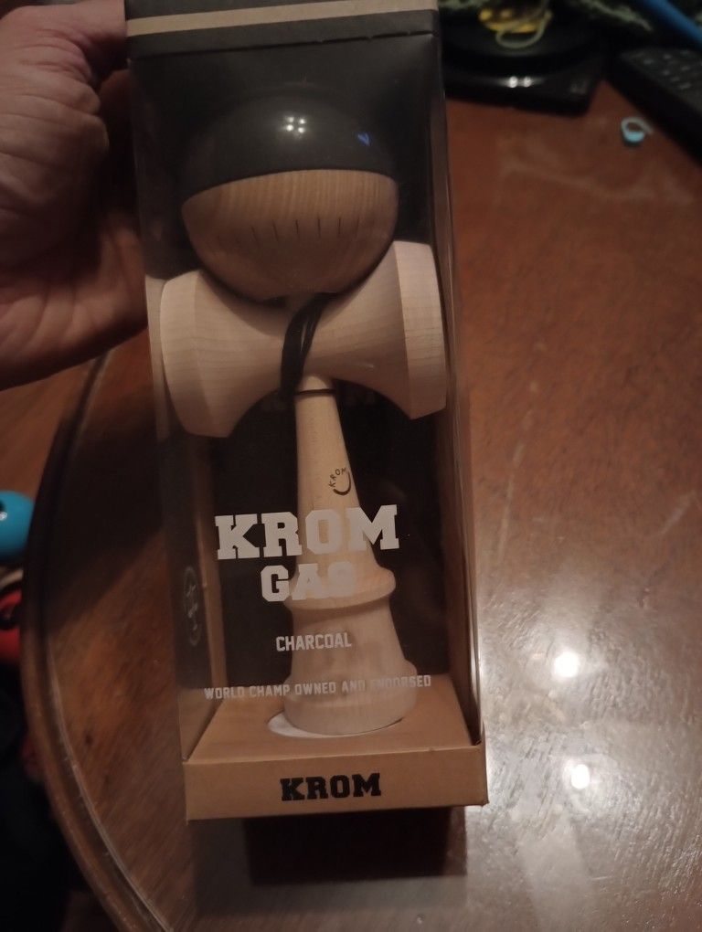 Krom Charcoal Color Kendama