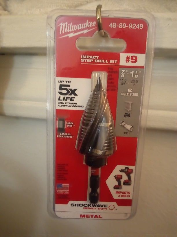 (2) Milwaukee Step Bits