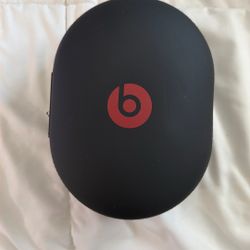 Beats Studio 3 W/ No Charger 