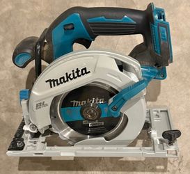 Makita 18V LXT brushless cordless circular saw, model XSH03Z