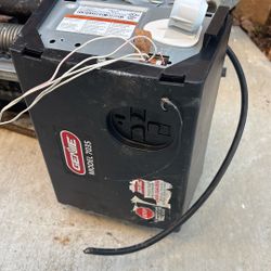 Genie 7035 Garage Opener W Railings