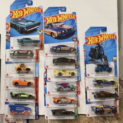 Lot Of 30 Hotwheels