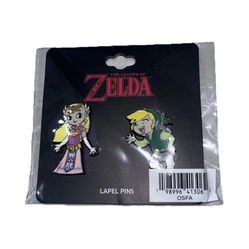 Nintendo The Legend of Zelda Link & Zelda Lapel Pins Set