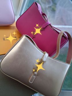 Women YS Shoulder bag ✨️ 100 each ✨️ Swipe see colors listed