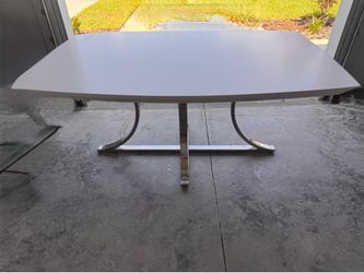 Modern White Dining Table with chrome Base - Excellent Condition