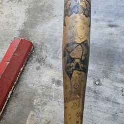 Demarini Voodoo 33/30