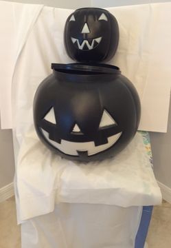 Vintage jumbo and small Halloween Jack- O-Lanterns