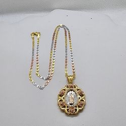 Brand New Sterling Silver 925 6 roses Virgen De Guadalupe Necklace 
