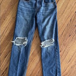 Womans Levi’s Jeans Low Pro Straight Size 27
