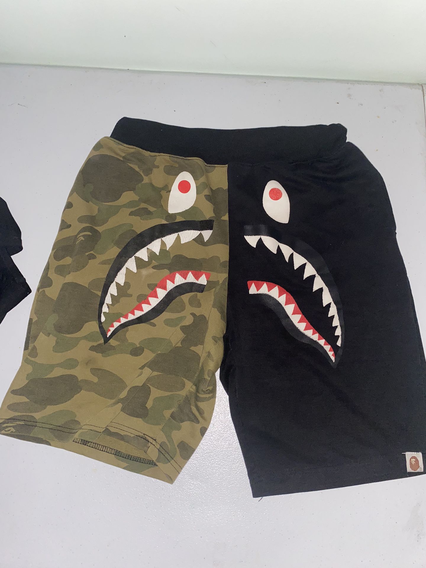 *USED* ABathingApe Shark Sweat Shorts ‘BLACK’