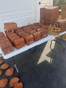 Wicker Treasure Chests 