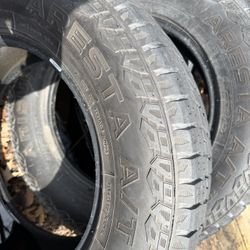 Set Of 4 275/65R18 All Terrain Tires