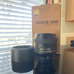 Nikon AF-S 85mm f/1,8 G