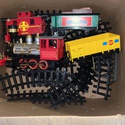 Train Set With Tracks