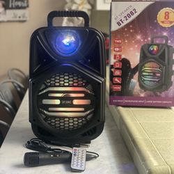 8” Bluetooth Rechargeable Speaker With Microphone & LED Party Ligths 🔊🎶Microphone 