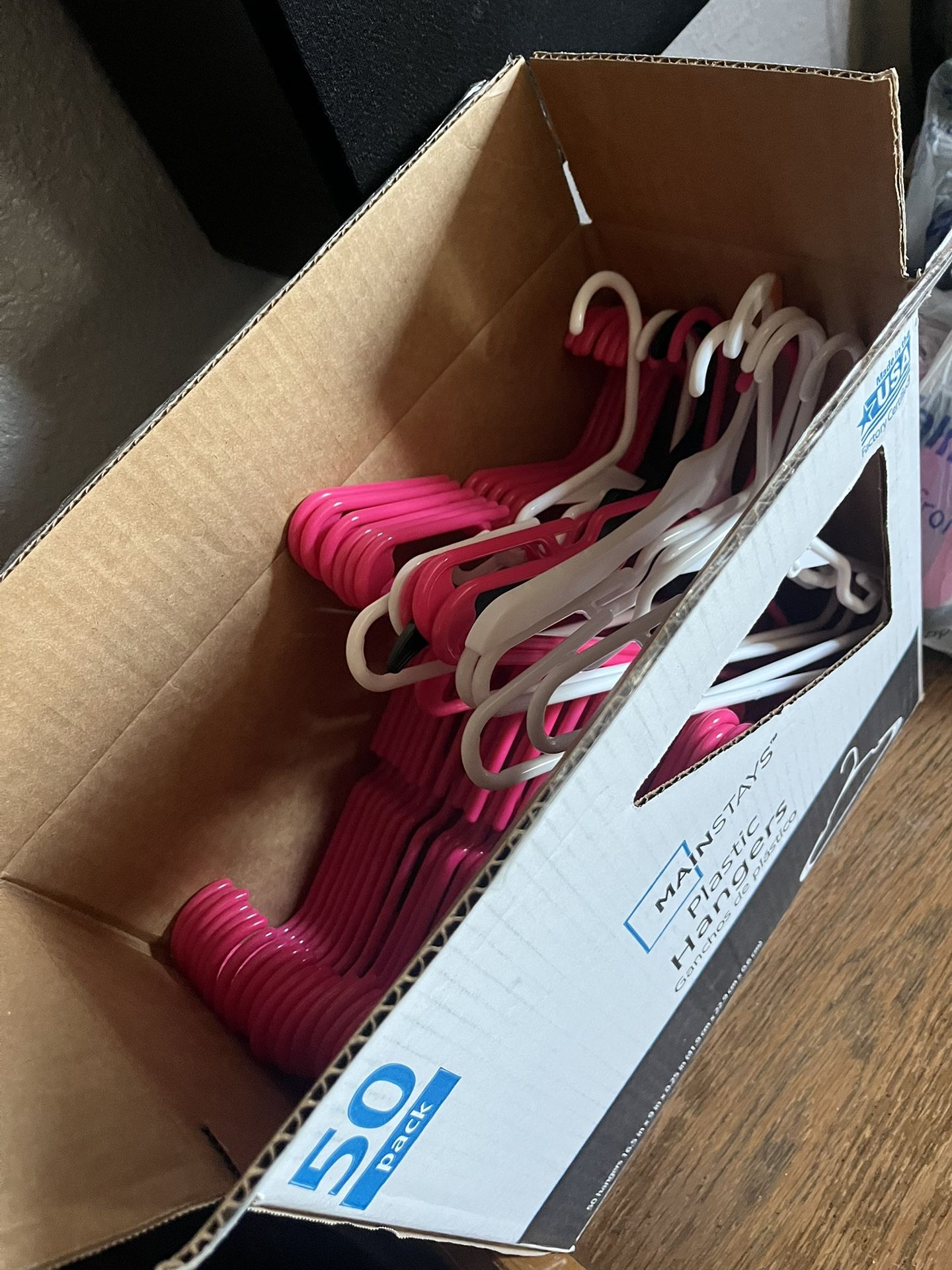 Kids hangers pink over 65 Ez