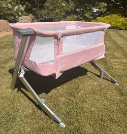 Bassinet/Side Sleeper