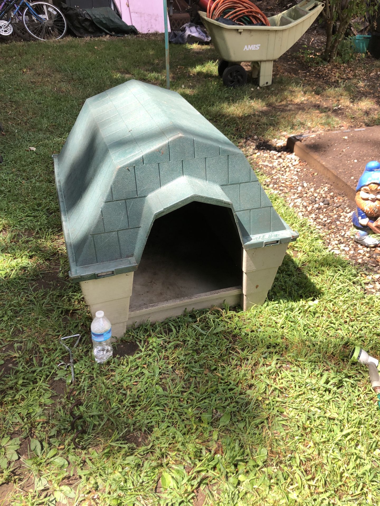 Dogloo Dog House