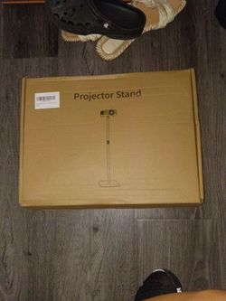 Projector stand