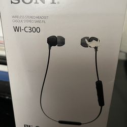 Sony wI-300 Bluetooth Headphones