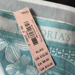 2 New Victorias Secret Undies (XL)