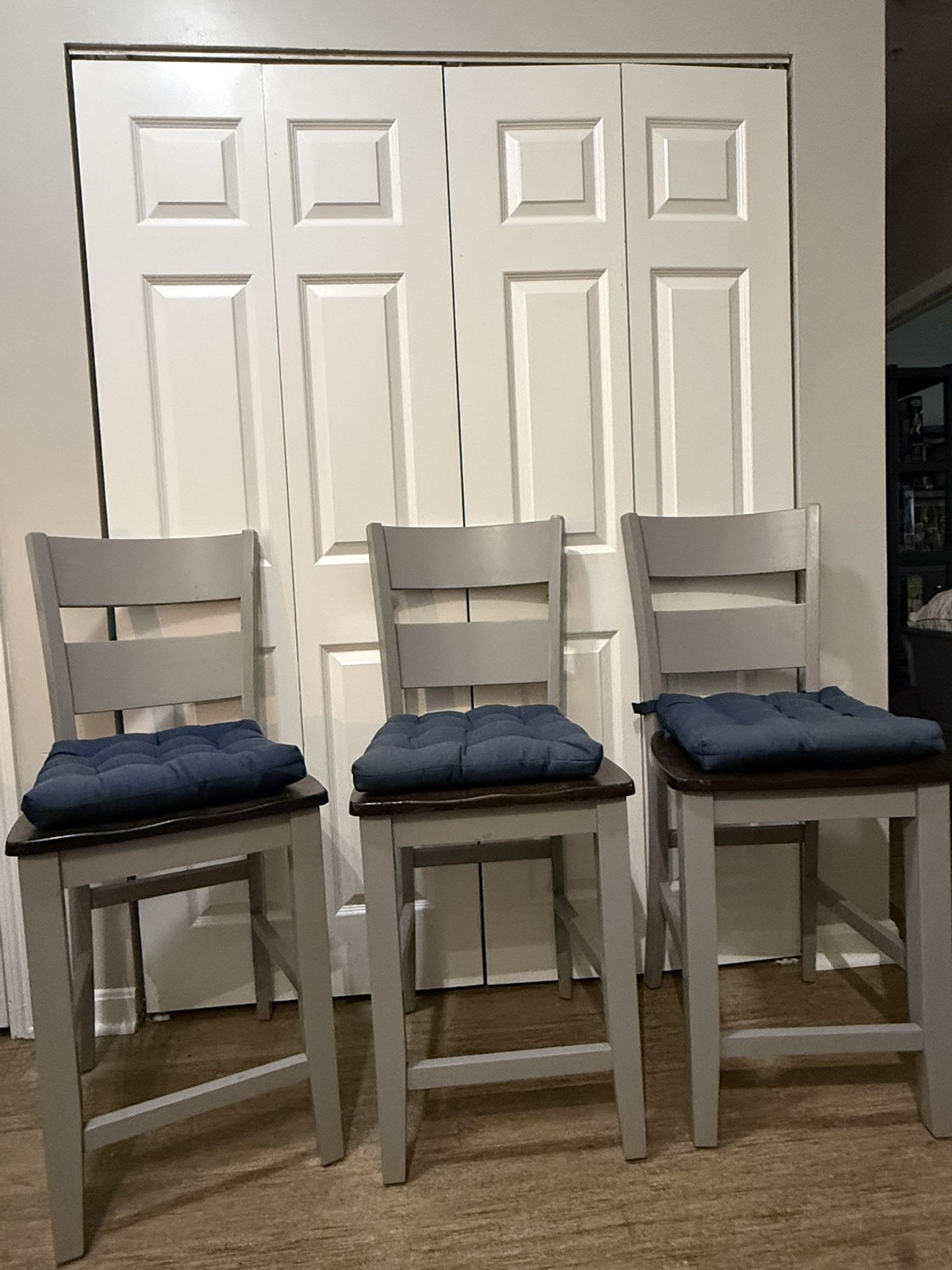 DINING CHAIRS