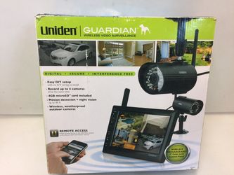 Uniden UDS655 7-Inch Video Surveillance with 2 Outdoor Cameras