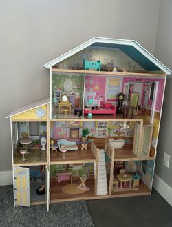 Doll house