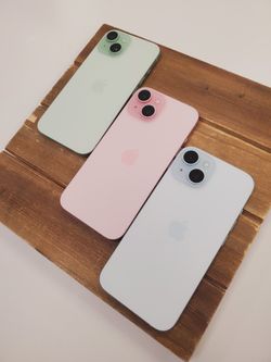 📱 iPhone 15 – Premium Features, Best Price Starting at $449! 🌟$1 DOWN AVAILABLE