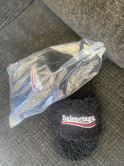 Balenci slides