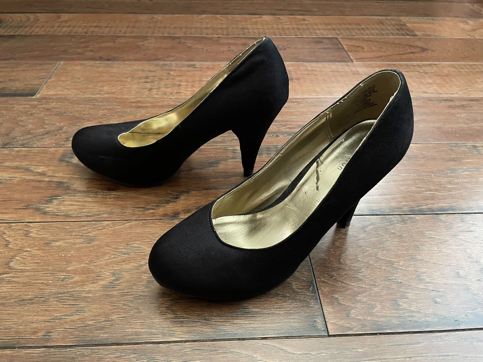 Black Heels, Size 7.5