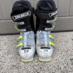 DalBello Menace Ski boots size 7.5-8 (259mm) 