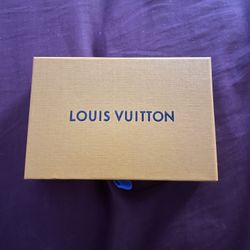 Louis Vuttion Bracelet 