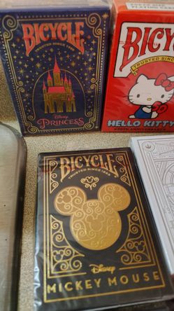 Card ♦️♠️ Games Disney Hello Kitty 