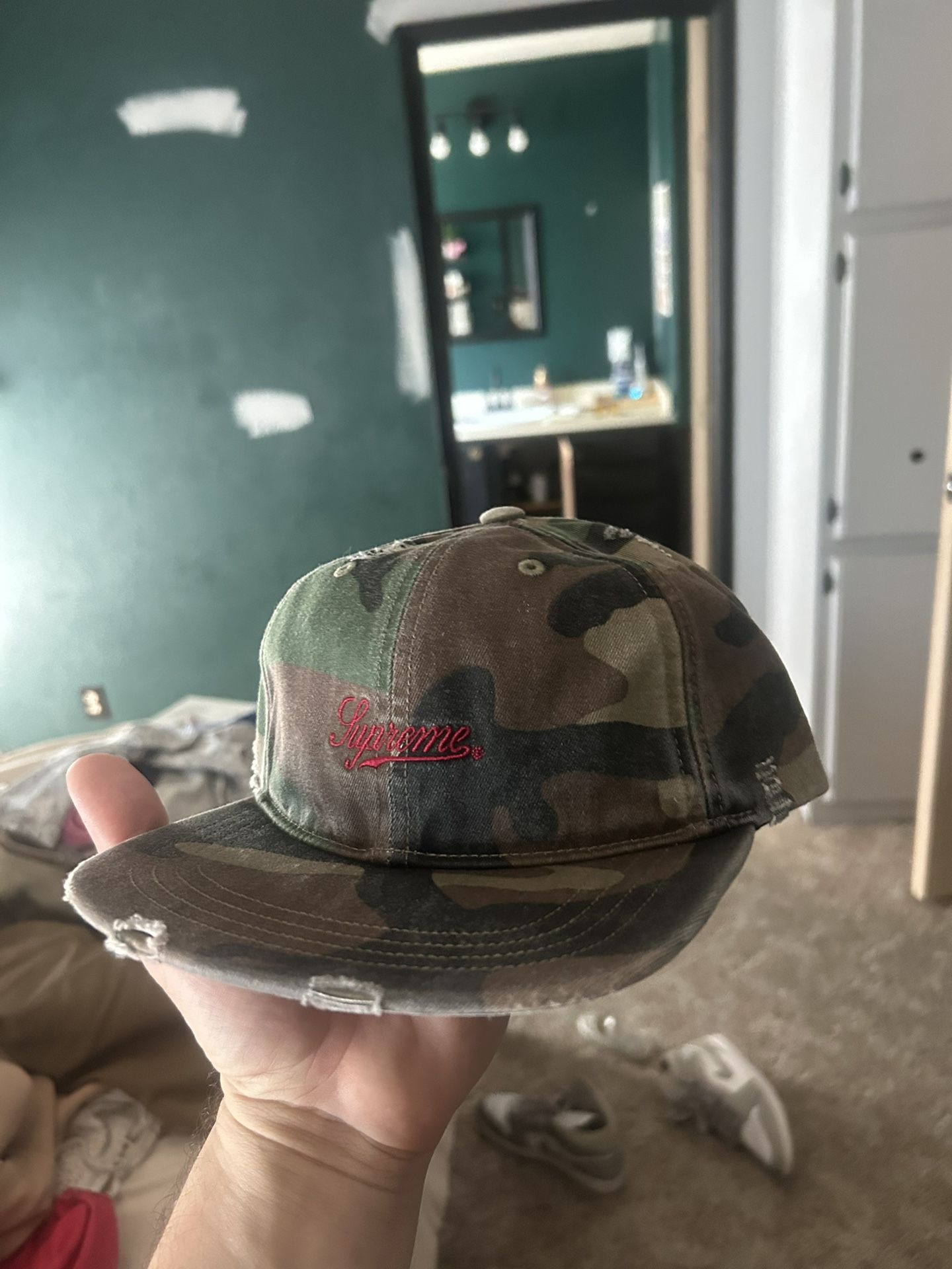 Supreme Hat