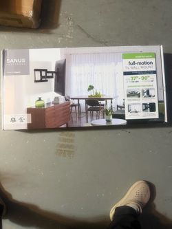Full Motion TV Wall Mount