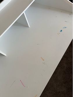Desk/Table