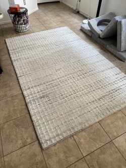 Burrow rug 5x8 Size With Rug Pad