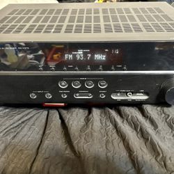Yamaha RX-V373 5.1-Channel AV Receiver