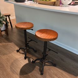 2 industrial Bar stools