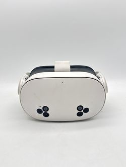 Meta Quest 3s VR Headset P97 128GB Black Headset Only