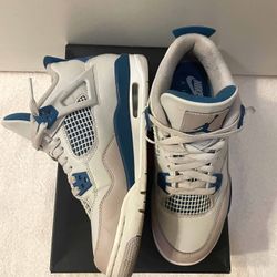 Air Jordan 4 Industrial/Military Blue 2024 Size 7Y