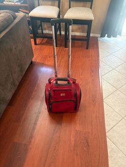 London Fog Rolling Underseat Carry-On Bag – Excellent Condition