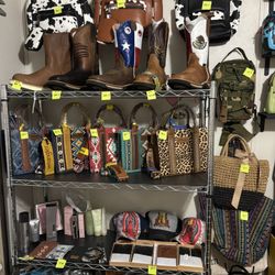 Venta De Botas Bolsas Y Más 