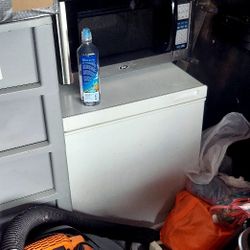 Everything For Sale💗💗