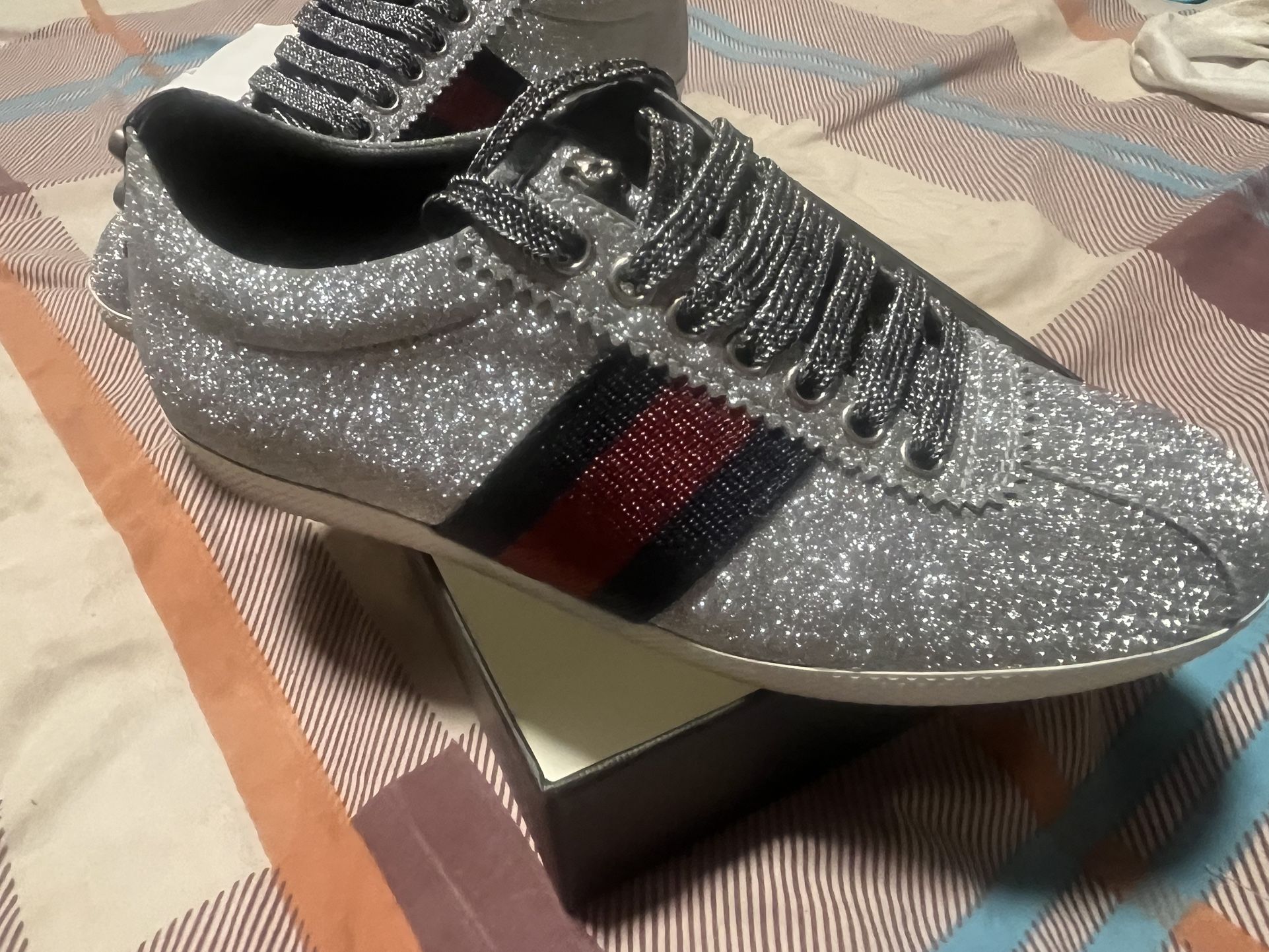 SALE- $300-$1000